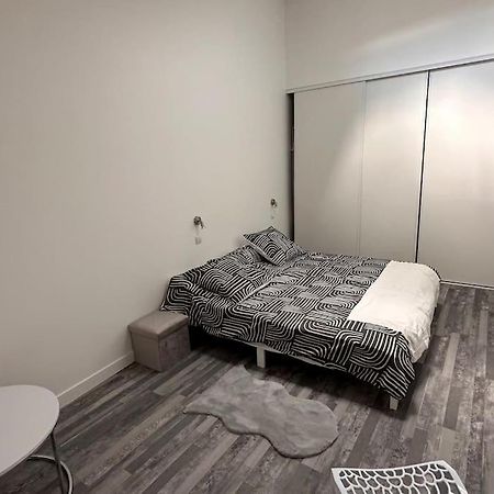 Maison Entierement Renovee Villa Ambares-et-Lagrave Bagian luar foto