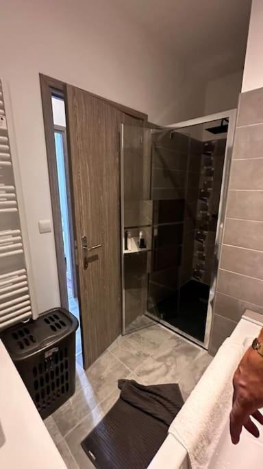 Maison Entierement Renovee Villa Ambares-et-Lagrave Bagian luar foto
