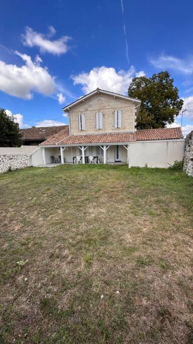 Maison Entierement Renovee Villa Ambares-et-Lagrave Bagian luar foto