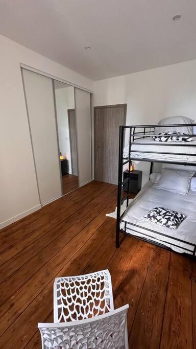 Maison Entierement Renovee Villa Ambares-et-Lagrave Bagian luar foto