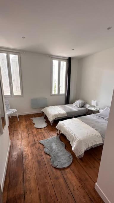 Maison Entierement Renovee Villa Ambares-et-Lagrave Bagian luar foto